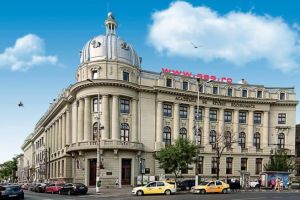 Decizie şoc: Studenţii de la ASE pot să treacă anul şi dacă au note mai mici de 5 la examene