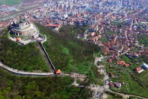 Primăria Deva va depune proiect pentru reabilitarea Incintei I a Cetăţii