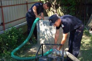 Peste 300 de fântâni, colmatate în urma inundaţiilor