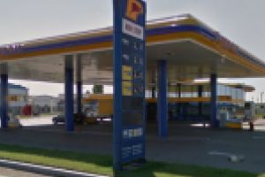 Un tanar si-a alimentat autovehiculul si a plecat fara sa plateasca