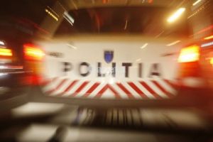 Tânăr din Polovragi, prins la volan fără permis