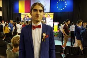 Ioan-Andrei Nicolae, elevul român care a obţinut o medalie de aur la Olimpiada Internaţională de Matematică. Ce planuri are pe viitor FOTO