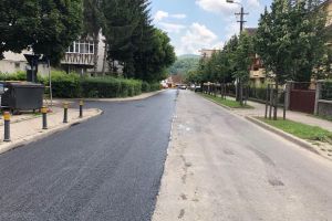 Strada Petre Ispirescu, asfaltată şi redeschisă în totalitate circulaţiei rutiere