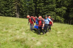 Exerciţiu de salvare şi evacuare pe cale aeriană, în Masivul Rarău