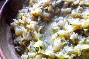 Varză nouă cu smântână