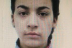 Ajutati familia sa o gaseasca! Aceasta tanara este din Maneciu si a disparut de acasa