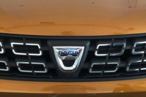 Prima imagine cu noua Dacia Duster Coupe. Cât va costa noul model