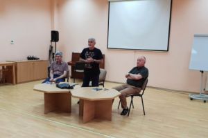 Dr. Viorel Pătraşcu continuă saga scrierilor de călătorie cu „Saona cea frumoasă”