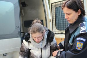 Sentinţă definitivă pentru asistenta care şi-a ucis nou-născutul. Femeia a fost achitată, pentru că nu avea discernământ în momentul crimei