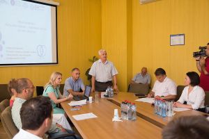 Masă rotundă „Noi parteneriate – Noi oportunităţi pentru studenţi” la Universitatea „Vasile Alecsandri”