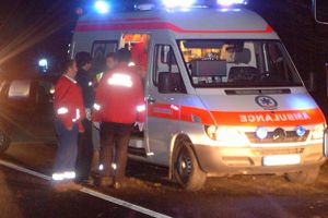 Patru persoane din Neamţ au ajuns la spital după un accident rutier la Sărmaş