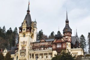 La Sinaia, manifestari dedicate Centenarului si istoriei exilului romanesc anticomunist