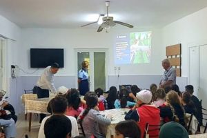 Sfaturi de la poliţişti, pentru copii şi părinţi, pentru o vacanţă în siguranţă