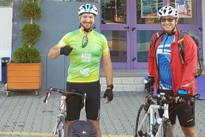 Managerul Sălii Transilvania pedalează până la Cluj, în cadrul campaniei ECO Ambasadori