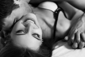 O adorată PREZENTATOARE din ROMÂNIA face DEZVĂLUIRI din momentele sale INTIME: „Tremuram ca piftia!”