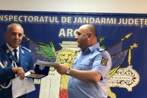 S-a pensionat şeful Resurselor Umane de la Jandarmeria Argeş