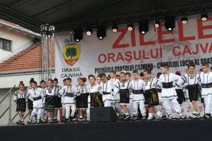 Festivalul „Din stejar, stejar răsare”, ediţia a VII-a, la Cajvana