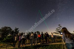 RUNCU: Tabără de vară cu tema „educaţie civică prin cunoaştere şi voluntariat”