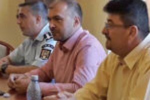 Caransebeşul, fără apă potabilă o dată la două-trei zile! Prefectul Matei Lupu: Este o situaţie de urgenţă să laşi sistematic un oraş întreg fără apă potabilă!