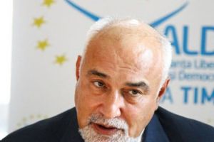 Varujan Vosganian a dat un verdict DUR privind legea graţierii şi amnistiei 