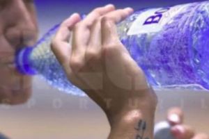 O vedetă de la noi şi-a făcut un tatuaj TRĂZNET

