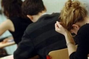 Peste 270 de dascăli braşoveni vor susţine, miercuri, examenul de definitivat