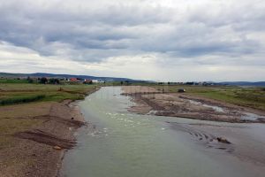 Podul provizoriu de la Milişăuţi va fi gata cel mai probabil joi