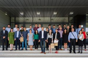 Bursele Schweighofer pentru studenţii facultăţilor de silvicultură şi ingineria lemnului ...