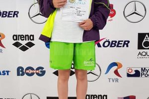 Înotătorii din judeţ au câştigat 16 medalii la naţionalele de cadeţi
