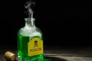 ULTIMA MODALITATE de a OTRĂVI pe CINEVA. AGENT NEUROTOXIC la sticluţă. Asasinii ar fi INVIDIOȘI pe această tehnică