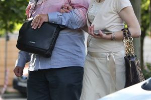 Cuplu bomba în showbiz-ul din România! Doi cântăreţi super-cunoscuţi de la noi şi-au asumat relaţia