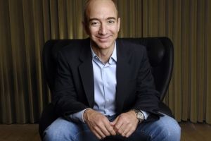 Jeff Bezos, cel mai bogat om din istoria modernă! Vezi ce avere are