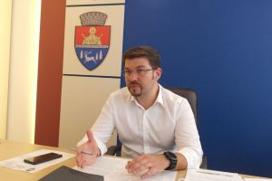 Primarul Necula a cerut demisia directorului tehnic al CRAB