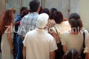Doi profesori din Constanta, cu nota 10 la examenul de titularizare