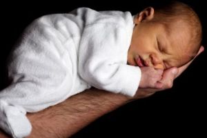 Ultimul răcnet în materie de ideologie neo-marxistă. Anti-Natalismul: „Omenirea trebuie să dispară ca să salvăm planeta”