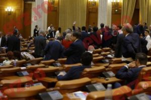 Lungul drum al legilor utile, dar respinse prin Parlament