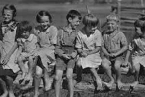 Micii afacerişti din Marele Război. Ouă contra ciocolată