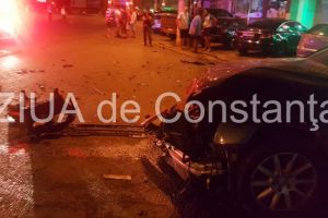 Acident rutier grav in una din cele mai periculoase intersectii din Constanta. Trei victime in urma ciocnirii dintre un BMW si un Audi 