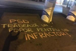 Mesaje anticorupţie şi anti-PSD pe străzile din oraş (Foto)