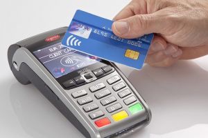 ATENȚIE LA CARDURI!