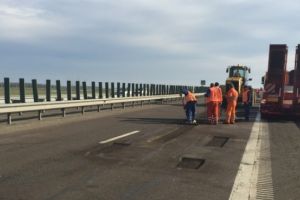 Circulaţie oprită pe Autostrada Soarelui