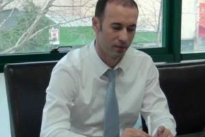 Ce idee are Iulian Dumitrescu pentru readucerea în ţară a milioanelor de români plecaţi peste hotare
