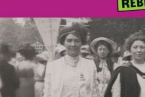 Expoziţia asta este un OMAGIU adus ACTIVISTELOR din epoca victoriană!