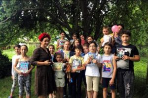 c@rte în sate. Caravană de lectură pentru copiii din munţii Vrancei