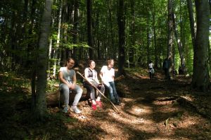 Tineri olimpici din Arhiepiscopia Râmnicului prezenţi la Tabăra de excelenţă Science – Intelligence – Research