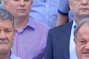   „Mă uit la expresiile FACIALE ale liderilor PDL. Nu-l văd bine pe Orban. Ori va fi DEBARCAT, ori va RĂMÂNE o simplă PĂPUŞĂ în geam” FOTO în articol