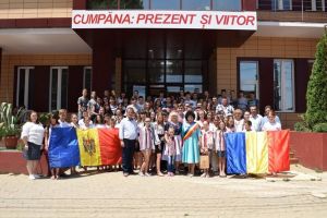 Voie buna si distractie: Tabere de vara pentru elevii cu rezultate deosebite, la Cumpana (galerie foto)