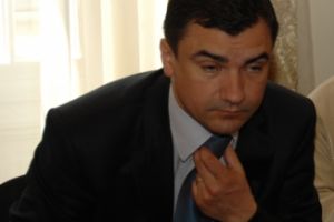 Mishu Pishu Chirica îşi face Machu Pichu în ogradă