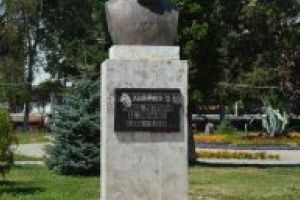 DOCUMENTAR: 150 de ani de la naşterea primul patriarh al Bisericii Ortodoxe Române, Miron Cristea