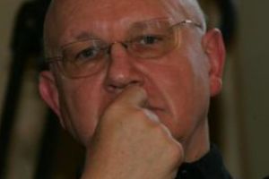 Ioan Mircea Paşcu ATAC la BAIONETĂ la adresa COMISIEI de la VENEȚIA